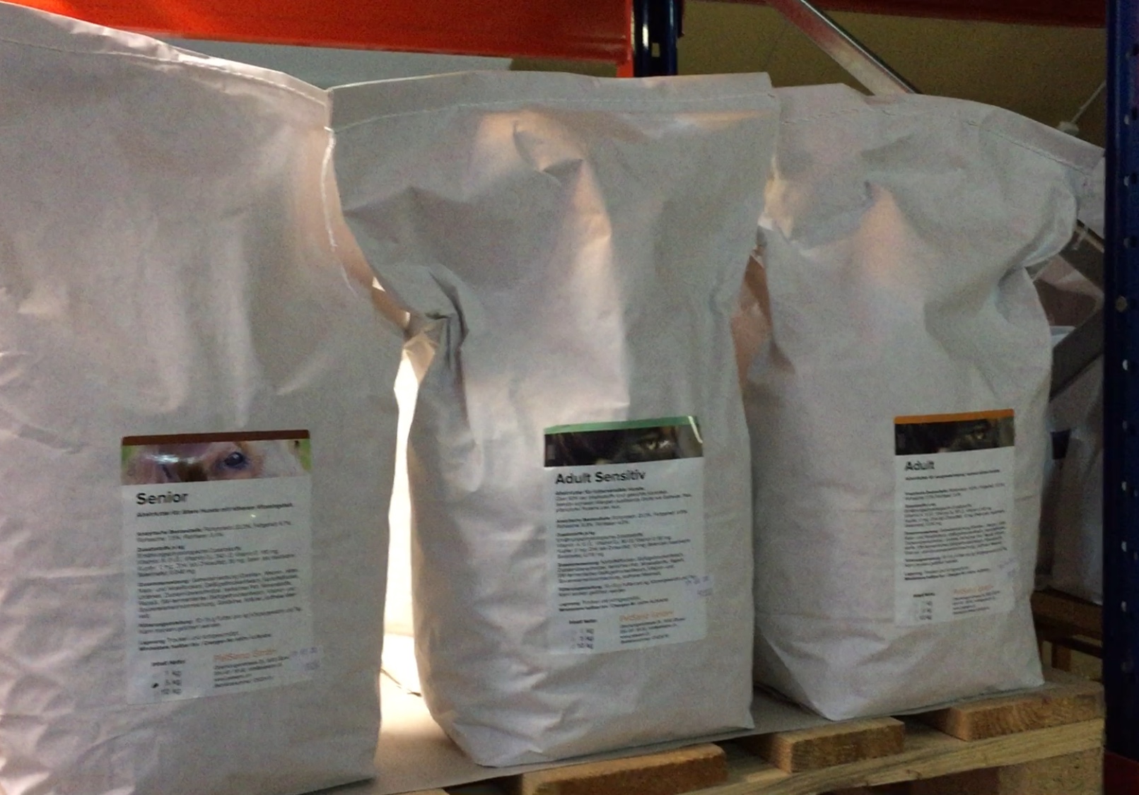 Feed for pets ready for shipping.