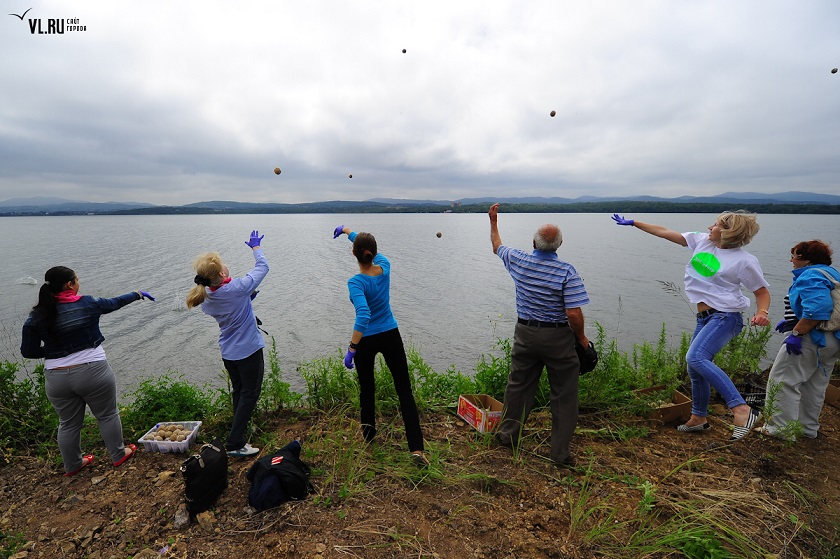 EM Mudball treatment of Amur Bay