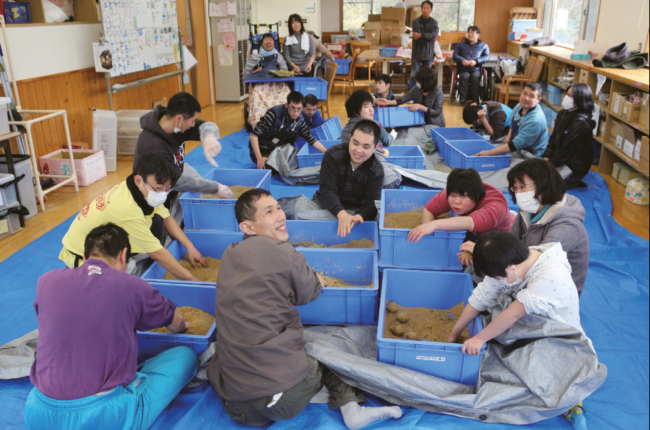 Flood relief supply for cleaning